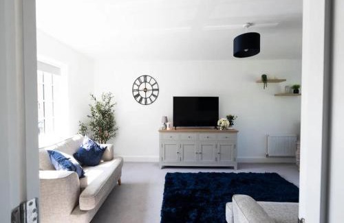 Saunderton Casa | Pass the Keys Bright Spacious Chilterns Hideaway