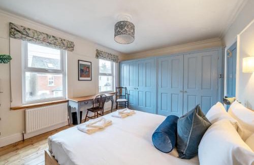 Oxford Casa | Pass the Keys Charming 4BR Victorian Townhouse - Central Oxford
