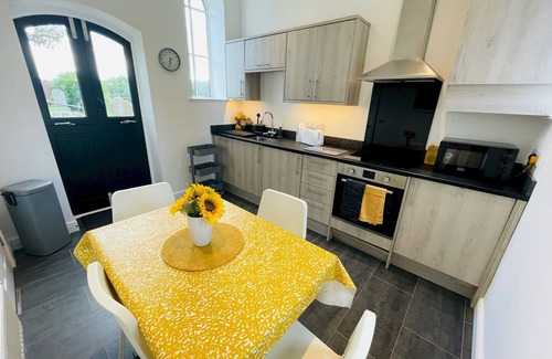 Combs Casa | Pass the Keys | Converted Sunday School for 4 with Views & Garden