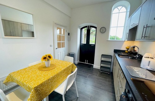 Combs Casa | Pass the Keys | Converted Sunday School for 4 with Views & Garden