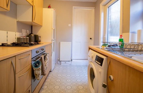 Gosforth Casa | Pass the Keys | Cosy flat close to metro City and hospitals