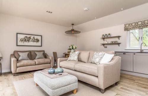 Funtington Casa | Pass the Keys Delightful 2Bed Lodge in Downland Village