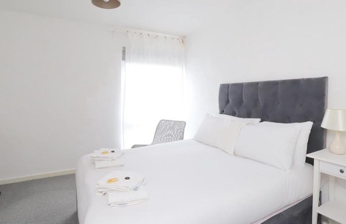 Headington Casa | Pass the Keys Headington 4BR Home Parking and Garden Oxford