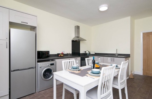Trearddur Bay Apartamento | Pass the Keys | Modern Apartment near the Beach with free parking