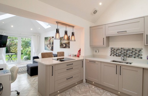 North Shields Casa | Pass the Keys | Modern Coastal Cottage