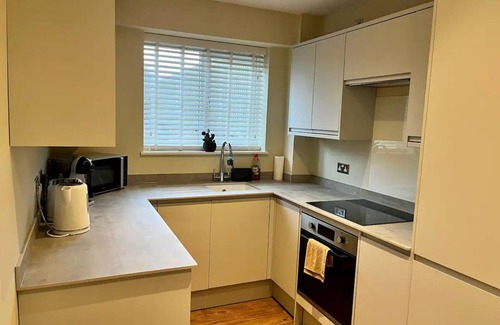 Rickmansworth Apartamento | Pass the Keys | Modern Family Friendly Flat with Parking