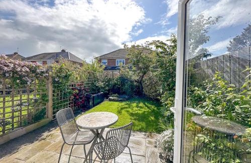 North Shields Casa | Pass the Keys Modern Coastal Cottage
