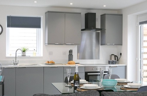 Rhosneigr Apartamento | Pass the Keys | Modern 2 bed Apartment in Rhosneigr