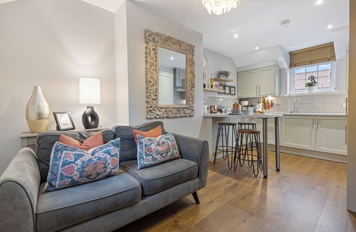 York Casa | Pass the Keys | No. 3 - Lime Tree Cottage