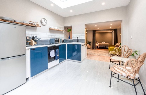 Askew Apartamento | Pass the Keys | Serene Hideaway in West London