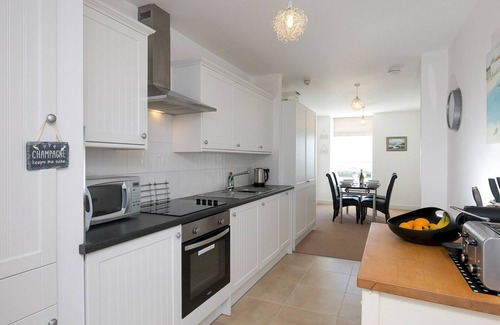 Trearddur Bay Apartamento | Pass the Keys | Spectacular Sea View Apartment with free Parking