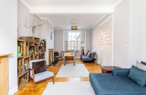 Camberwell Green Casa | Pass the Keys Spacious Camberwell house 30min bus Central London