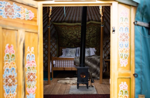 Pentrefelin Casa | Pass the Keys | Yurt from the Madding Crowd - Unique Glamping break