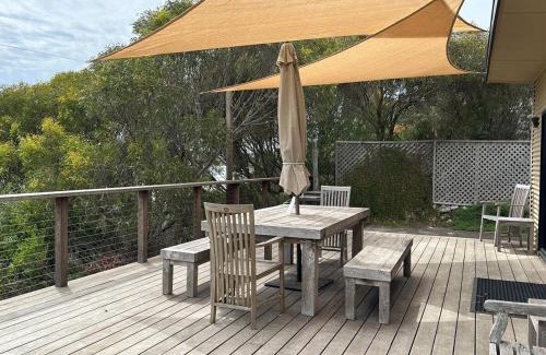 Emu Bay Casa | Passing Winds - Emu Bay