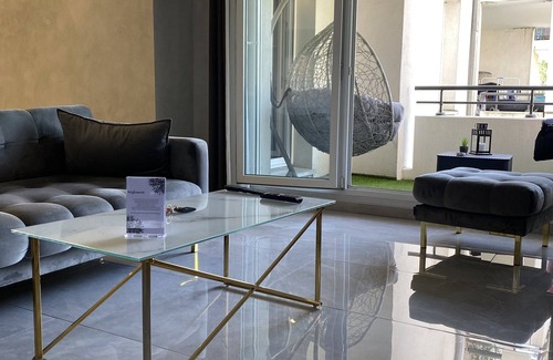 Poteries Condominio | Passion Airbnb - Logement Deux Pièces Avec Jacuzzi Privatif