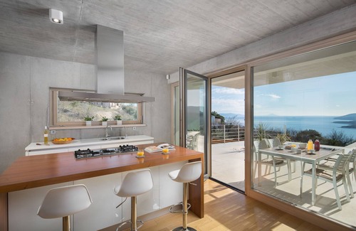 Rabac Villa | ÚLTIMO MINUTO -10% Villa pasiva situada en la ladera, con una hermosa vista