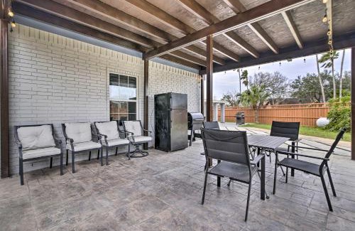 Brownsville Casa | Patio and Balcony Gulf Coast Retreat in Brownsville