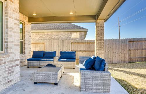 Katy Casa | Patio and Fenced Yard Quiet Home in Katy!
