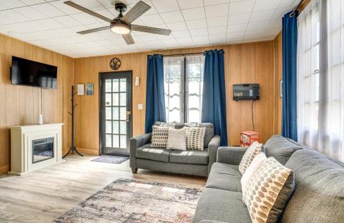 Bailey Casa | Patio and Hot Tub Cozy Cabin Retreat in Bailey!