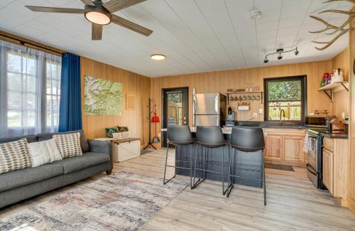 Bailey Casa | Patio and Hot Tub Cozy Cabin Retreat in Bailey!