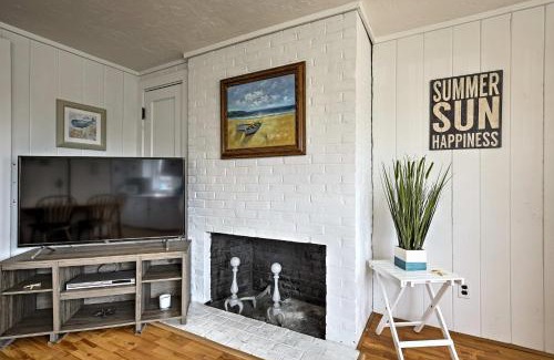 West Hyannisport Casa | Patio and Walk to Craigville Beach Cape Cod Retreat