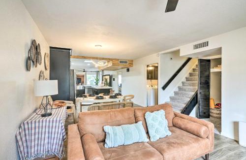 Litchfield Park Casa | Patio and Workspace Litchfield Park Vacation Rental