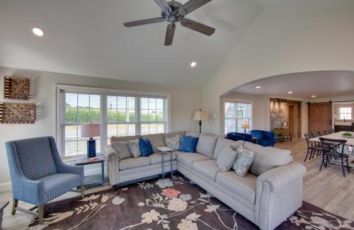 Gordonville Casa | Patio and Yard Newly Built Retreat in Ronks!