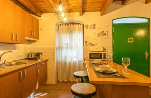 Doctor Barraquer-Grupo Renfe-Policlinico Apartamento | APARTAMENTO PATIO ANDALUZ EN SEVILLA ⭐⭐⭐⭐
