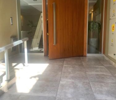 Villa San Lorenzo Apartamento | Patio Belgrano