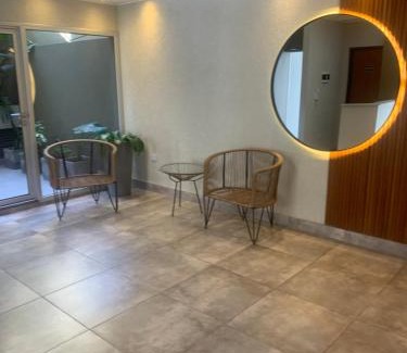Villa San Lorenzo Apartamento | Patio Belgrano