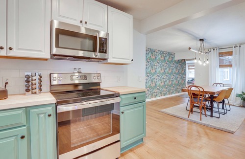 Meyers Lake Cabaña | Patio & Lake Views: Family-Friendly Canton Retreat
