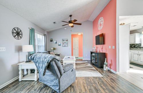 Myrtle Beach Casa | Patio, Yard and Lake Views Home in Myrtle Beach!