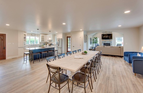 Gordonville Casa | Patio & Yard: Newly Built Retreat in Ronks!