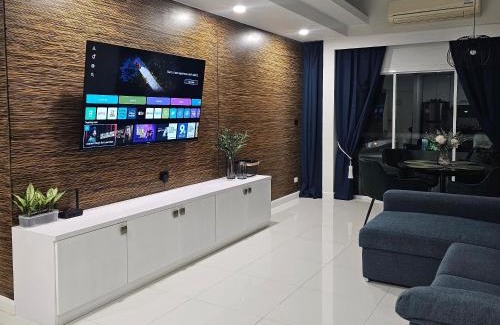 Patong Apartamento | Patong Tower Apartment Family Room See View