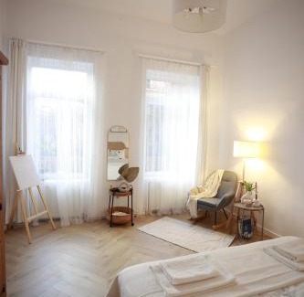 Cluj-Napoca City Centre Apartamento | PATRU Apartment