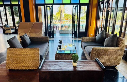 Pak Nam Pran Hotel | Pattawia Resort & Spa