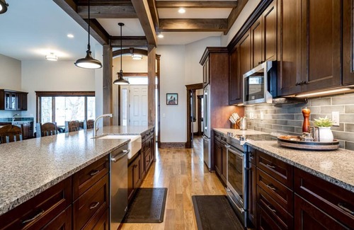 Bozeman Casa | Patterson Farm - Beautiful Home Just South of Bozeman Near Hyalite Canyon!
