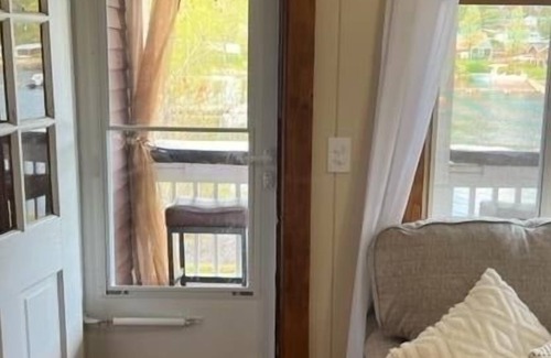Laconia Cabaña | Paugus Bay Cottage on Lake Winnipesaukee!
