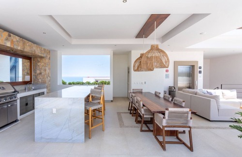 Bucerias Condominio | PAVILION 2BR, Rooftop Infinity Pool & Jacuzzi with AMAZING views of the ocean.