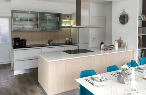 West-Graftdijk Casa | Pavilion l'etage 8 by Interhome