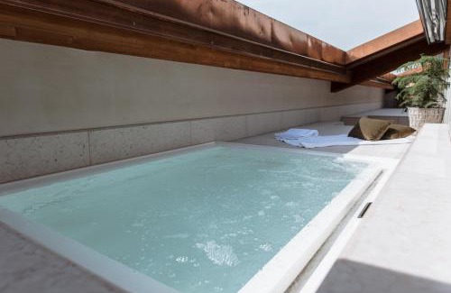 Peschiera del Garda City Centre Hotel | Pavillon Suite