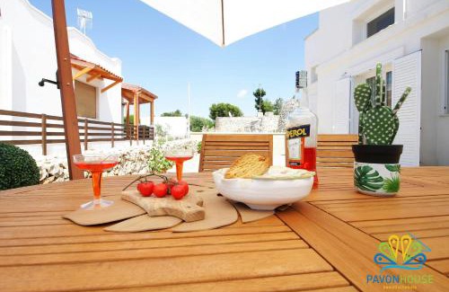 Posto Rosso Casa | Pavon House Blue - Villetta nuova costruzione 80 mt dal mare, 3 km da spiagge Torre San Giovanni