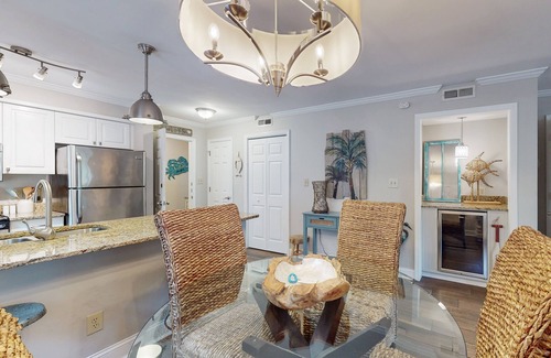 Pawleys Island Casa | Pawleys Island 1st Floor Condo in Serene Golf Course Community, Near Beach