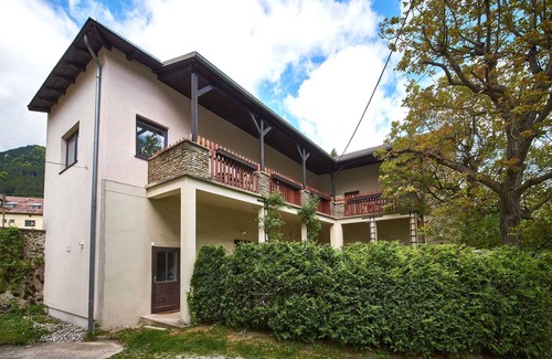 Payerbach Apartamento | Payerbach Apartments - Apartment Top 1 mit Terrasse - Payerbach Apartments