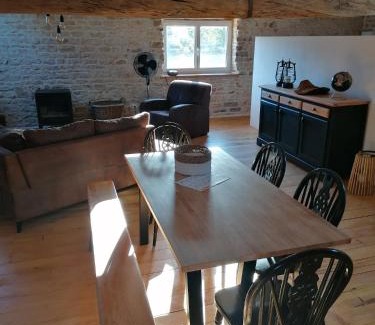 Montalembert Apartamento | Pays de Joie - Gite-Loft Le Piano