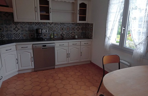 Saint-Evarzec Casa | Pays Fouesnantais "Chez Germaine" house, 10 minutes from beaches and Quimper.