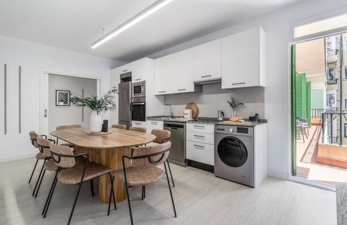 Castellana Apartamento | Paz - 4 bedrooms and terrace in Castellana