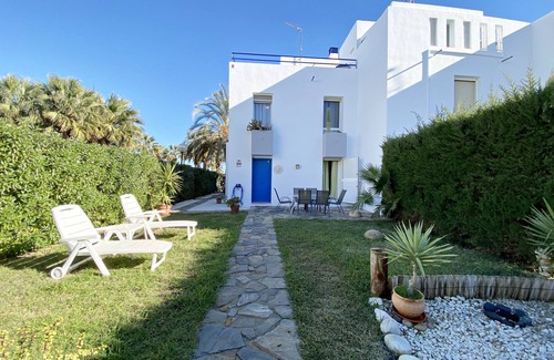 Vera Beach Chalet De Esquí | PB 01 - Alquiler vacacional en primera línea de playa en Vera Playa