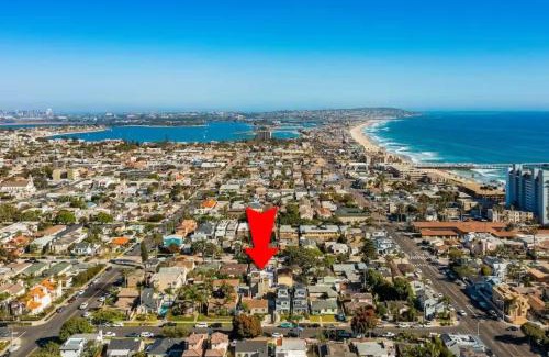 North Pacific Beach Casa | PB Compound Getaway Steps to Surf and Sand