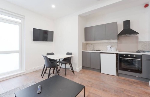 Kensington Apartamento | PBC | One Bed Earl's Court ECE5